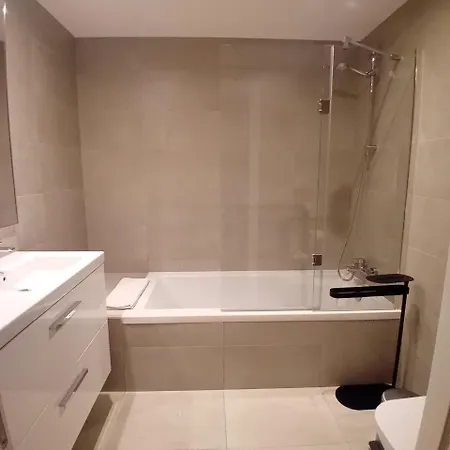 Sofisticado 3 Quartos, Terraco Privado