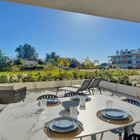 Sofisticado 3 Quartos, Terraco Privado * Албуфейра